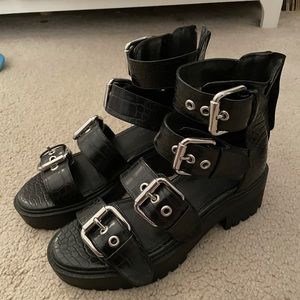 Chunky Summer Sandals